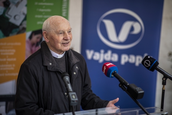 Kozma Imre atya a szolidaritás jelentőségét emelte ki, amely a koronavírus-járvány alatt létszükséglete a szociális és egészségügyi ellátást végző intézményeknek.