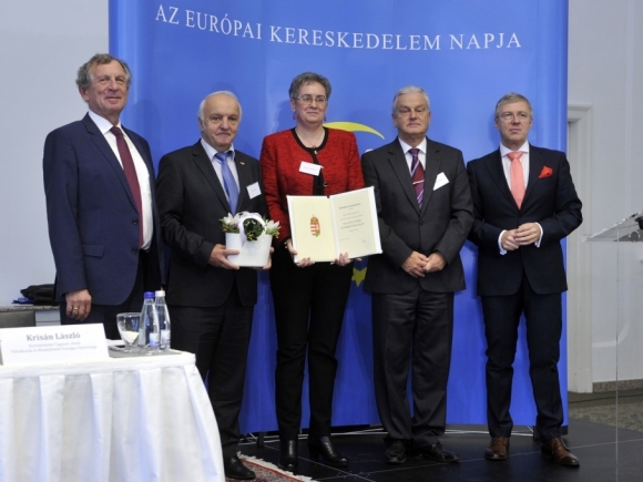 Klauzál Gábor Elismerő Oklevél átadása