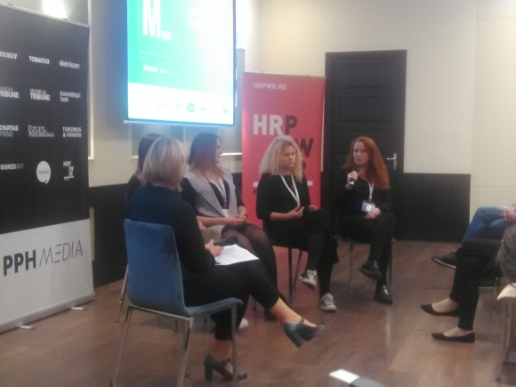 Neizer Anita, Laudon Andrea, Végh Dóra, Gökler Krisztina és Sátori Karolina - Starnetwork.