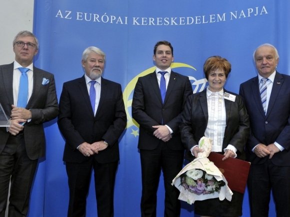 Krisán László, Tolnay Tibor, Weingartner Balázs, Pásztor Istvánné, az Unió COOP Zrt. kereskedelmi igazgatója, Pekó László